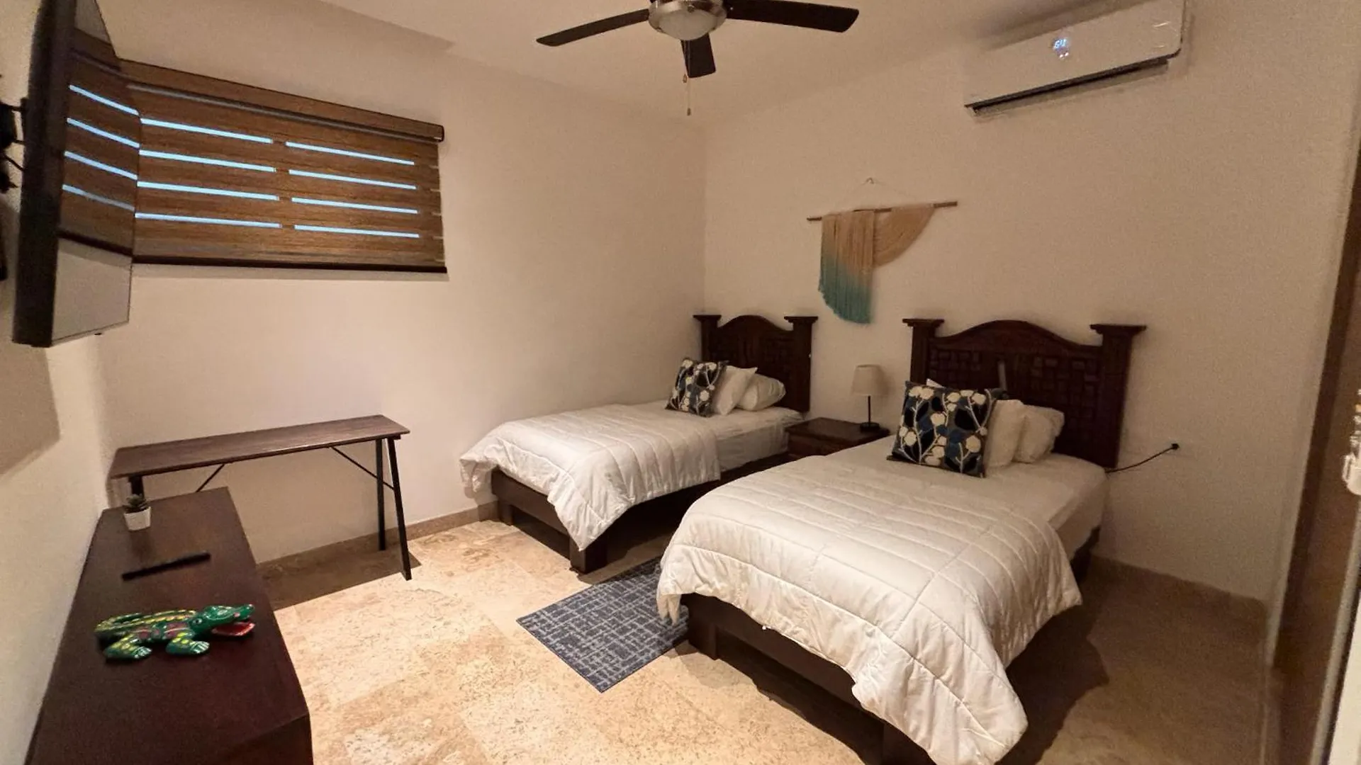 Apartamento Modern 2Br Condo 1 Block From 5Th Ave Wt Pool, Gym N Fast Wifi Playa del Carmen